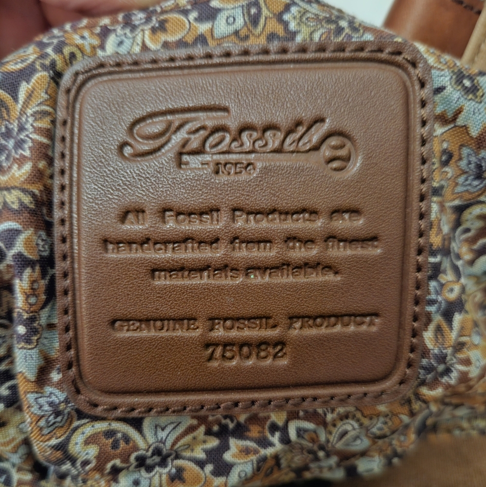 Fossil Tan Shoulder Bag with Brown Handles - Picture 6 of 16